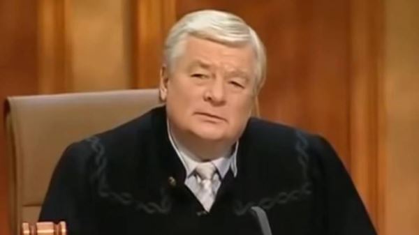 Скончался ведущий программы «Суд присяжных» Валерий Степанов