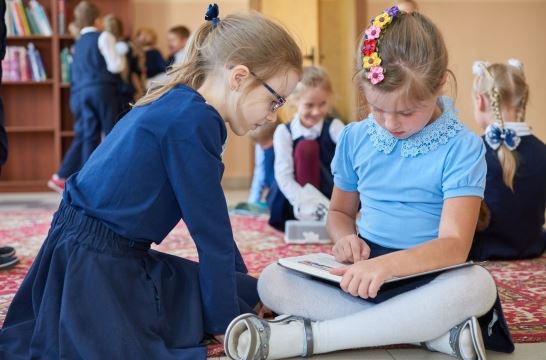 В 102 московских школах стартует программа «Осмысленное чтение»