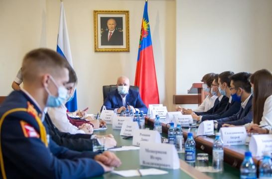 В Кузбассе прошло заседание Совета старшеклассников при губернаторе региона